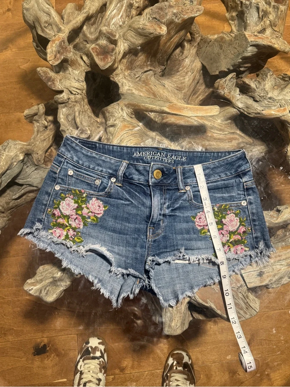 American Eagle Outfitters Floral Embroidery Shorts